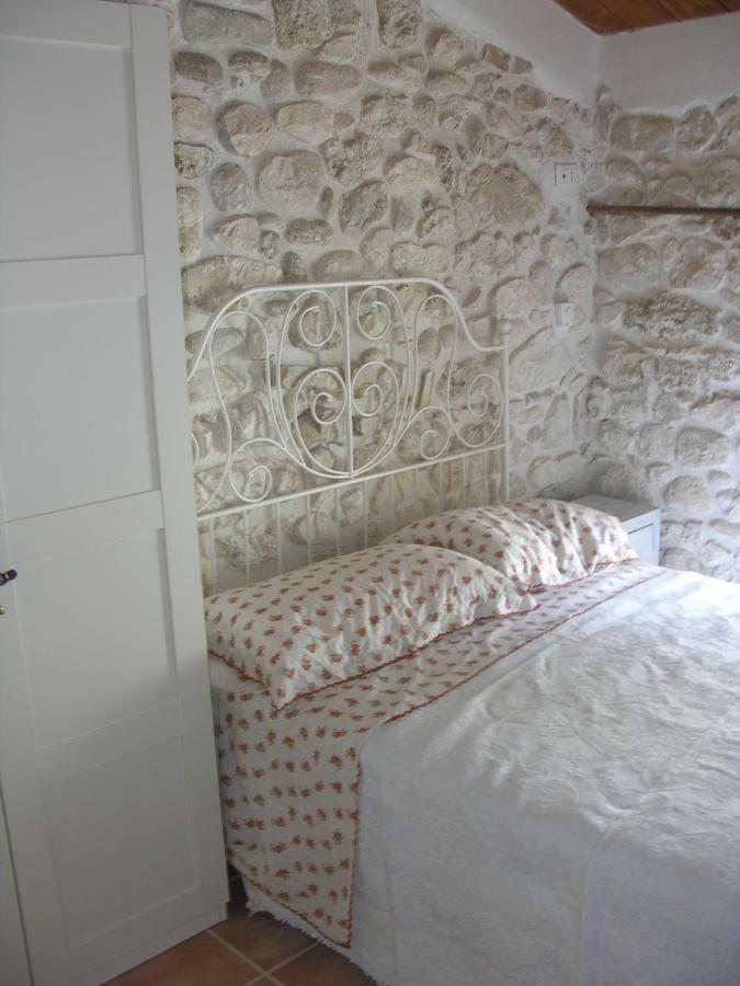 Ai Limiti • 67 • Stonehouse Casa de hóspedes Palombaro Exterior foto